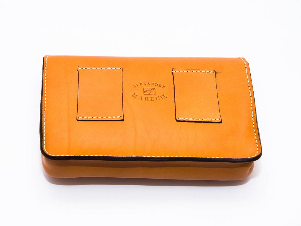 Подсумок Mareuil кожа 154.0.C купить по оптимальной цене,  доставка по России, гарантия качества