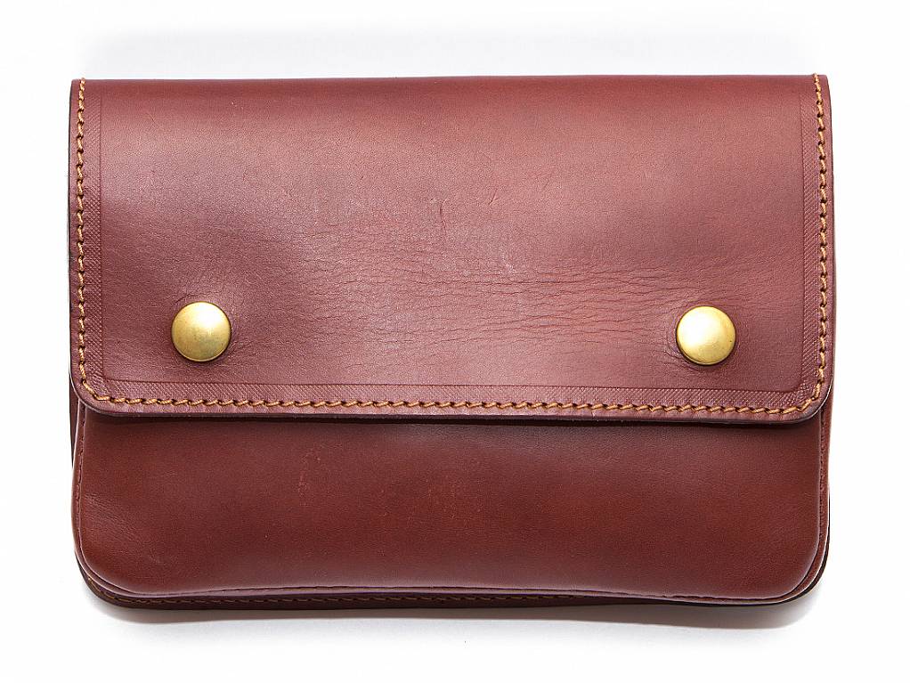 Подсумок Mareuil кожа 154.0.C купить по оптимальной цене,  доставка по России, гарантия качества