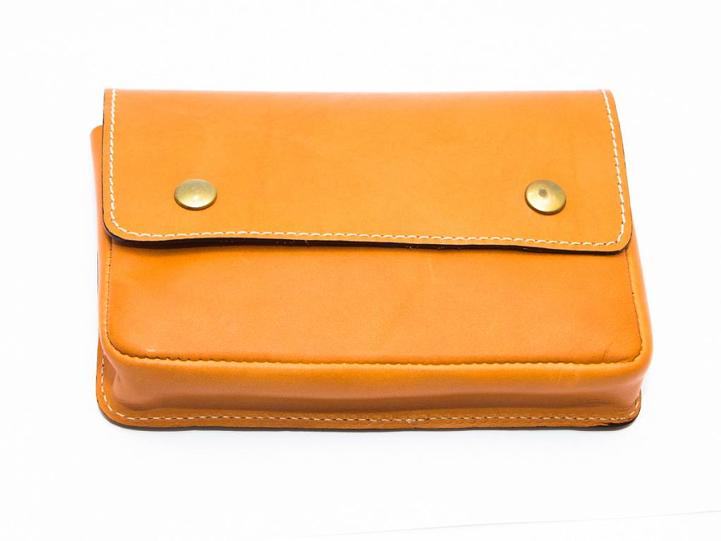 Подсумок Mareuil кожа 154.0.C купить по оптимальной цене,  доставка по России, гарантия качества